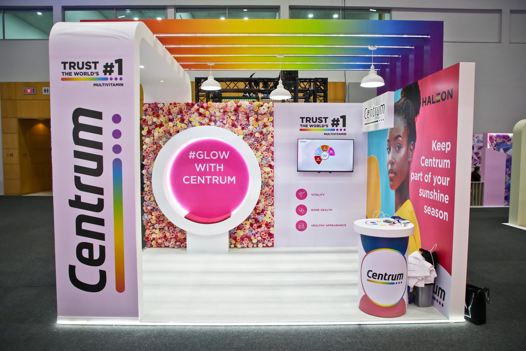 The Centrum stand from the front